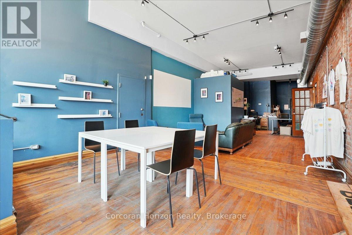 Main - 659 Barton Street E, Hamilton (Gibson), ON