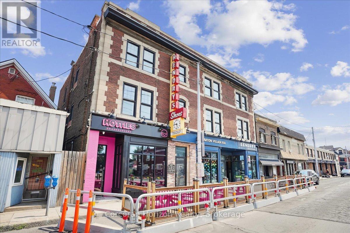 Main - 659 Barton Street E, Hamilton (Gibson), ON