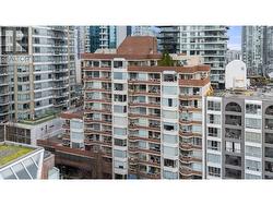 307 1330 HORNBY STREET Vancouver, BC V6Z 1W5