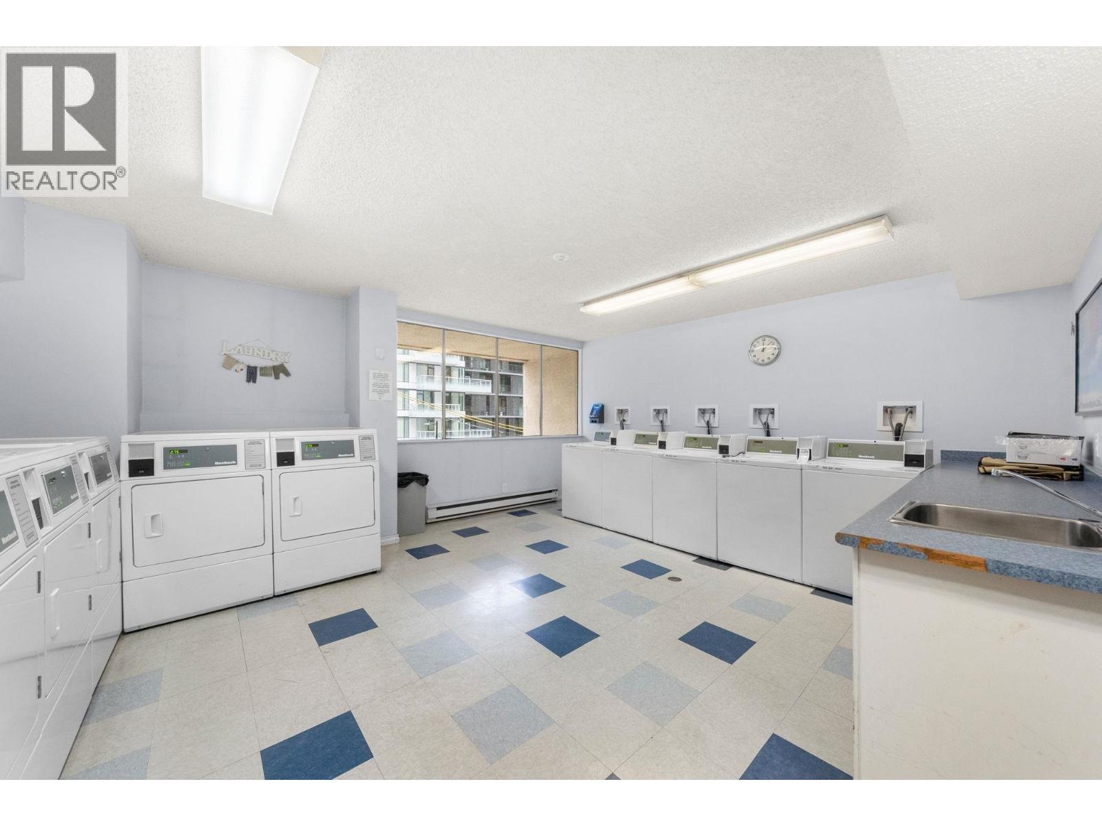 307 1330 Hornby Street, Vancouver, BC - Indoor