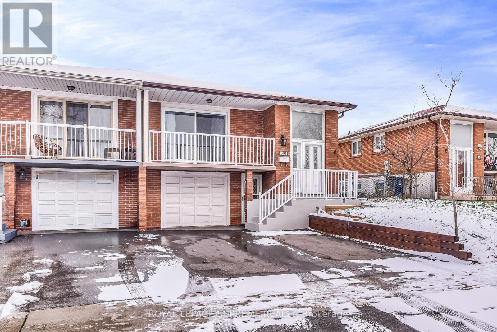 301 Pellatt Avenue, Toronto, ON - Outdoor