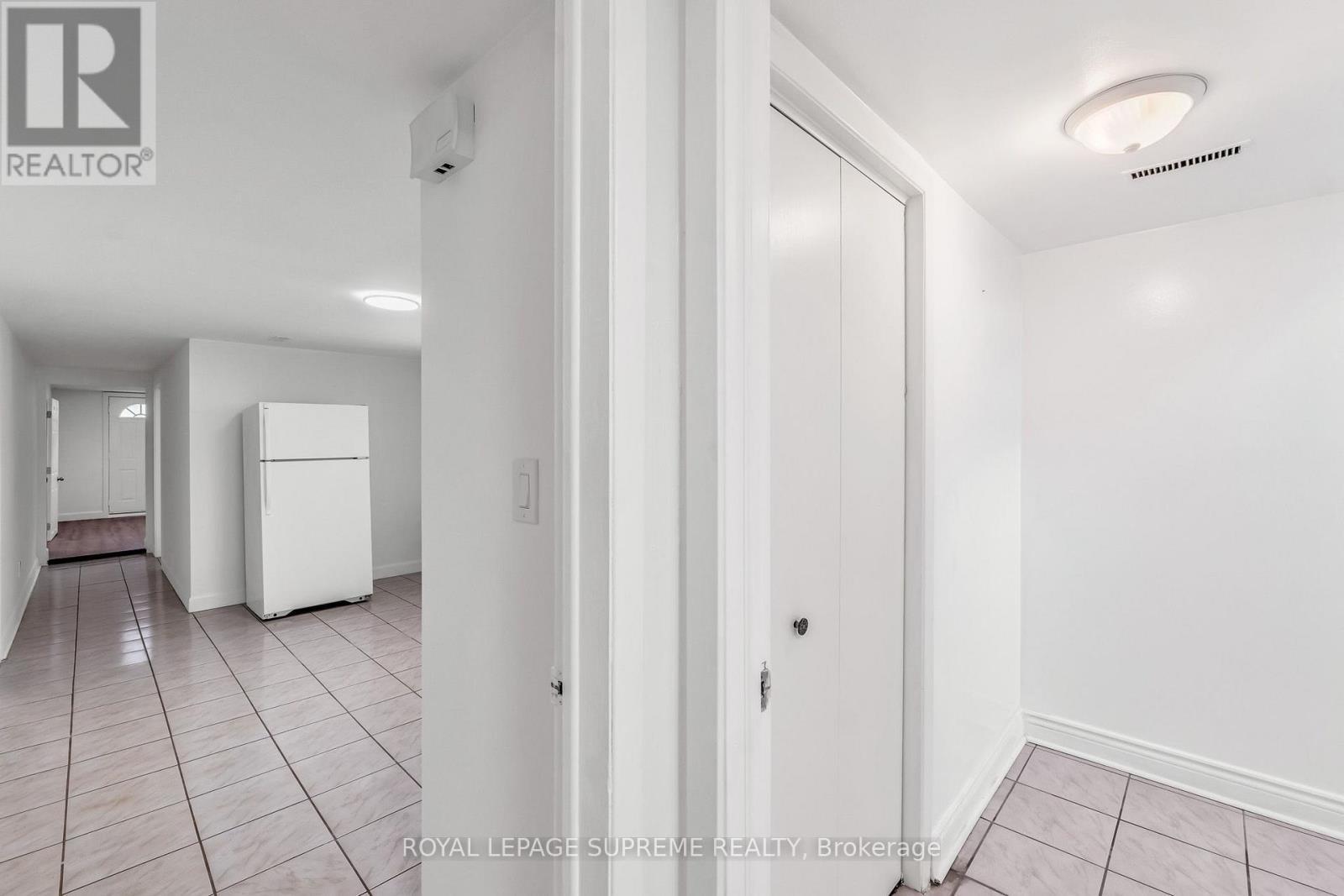 301 Pellatt Avenue, Toronto, ON - Indoor Photo Showing Other Room