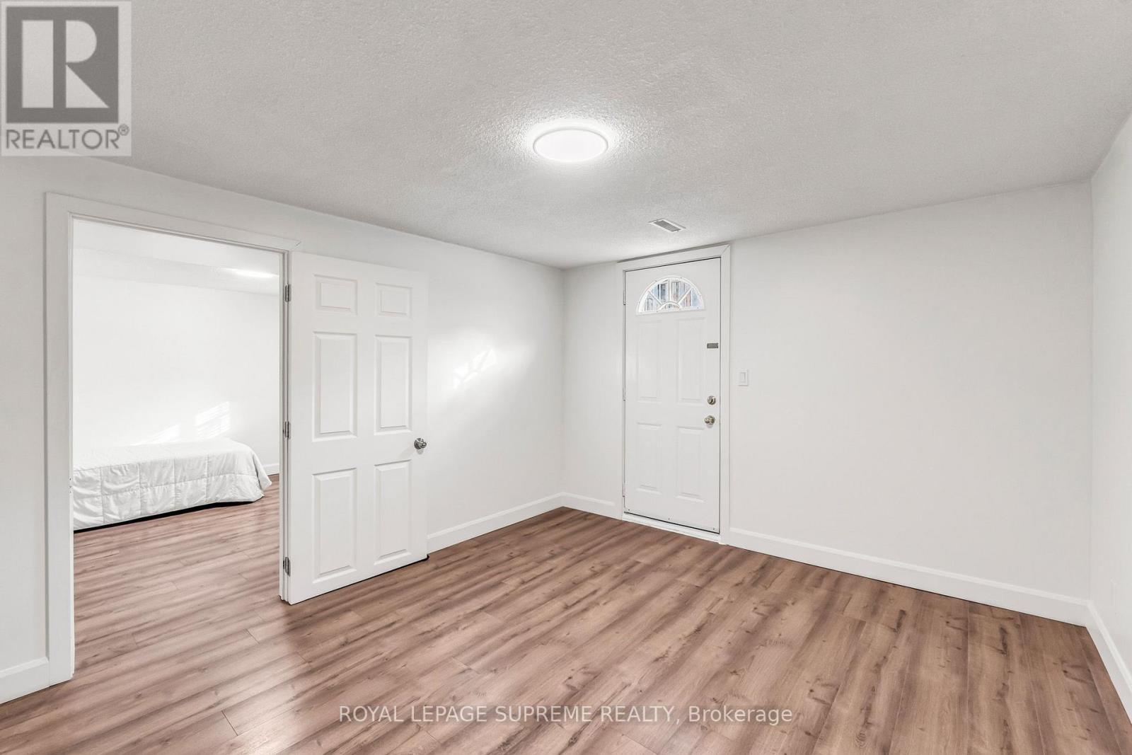 301 Pellatt Avenue, Toronto, ON - Indoor Photo Showing Other Room