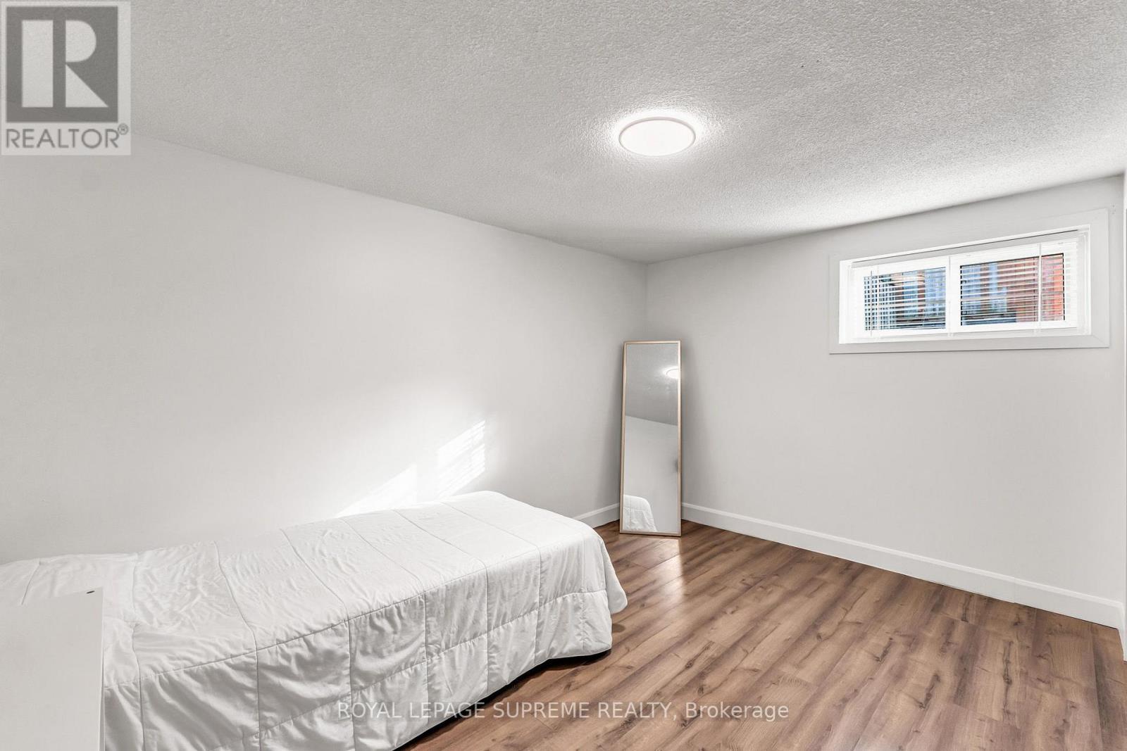 301 Pellatt Avenue, Toronto, ON - Indoor Photo Showing Bedroom