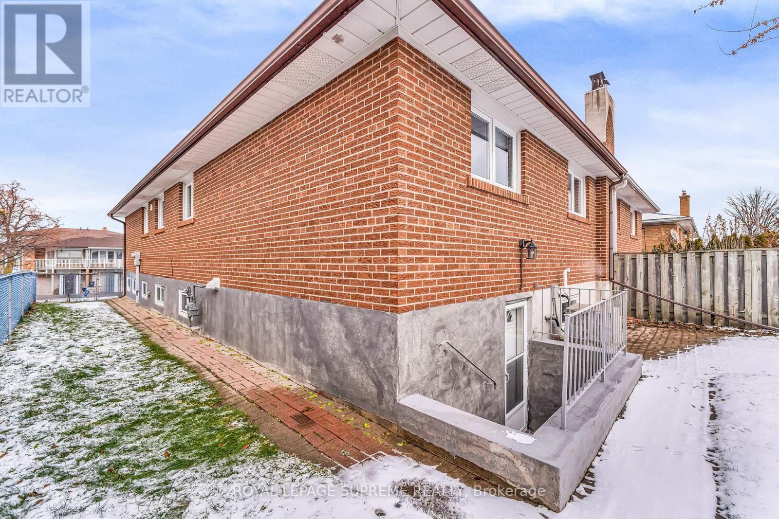 301 Pellatt Avenue, Toronto, ON - Outdoor With Exterior