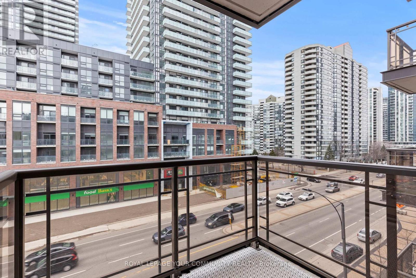 515 - 385 Prince Of Wales Drive, Mississauga, ON - Outdoor With Facade