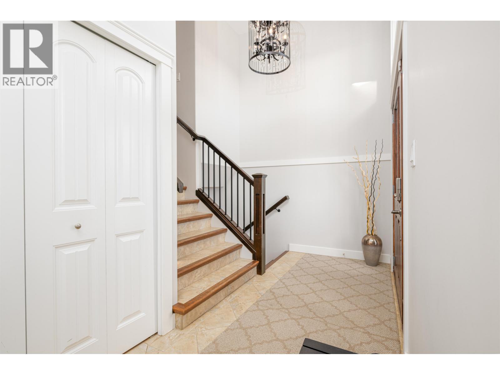 6981 Westmount Drive, Prince George, BC - Indoor Photo Showing Other Room