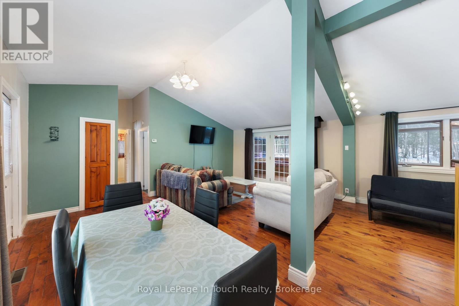 Open Concept - 2198 Champlain Road, Tiny, ON - Indoor Photo Showing Dining Room