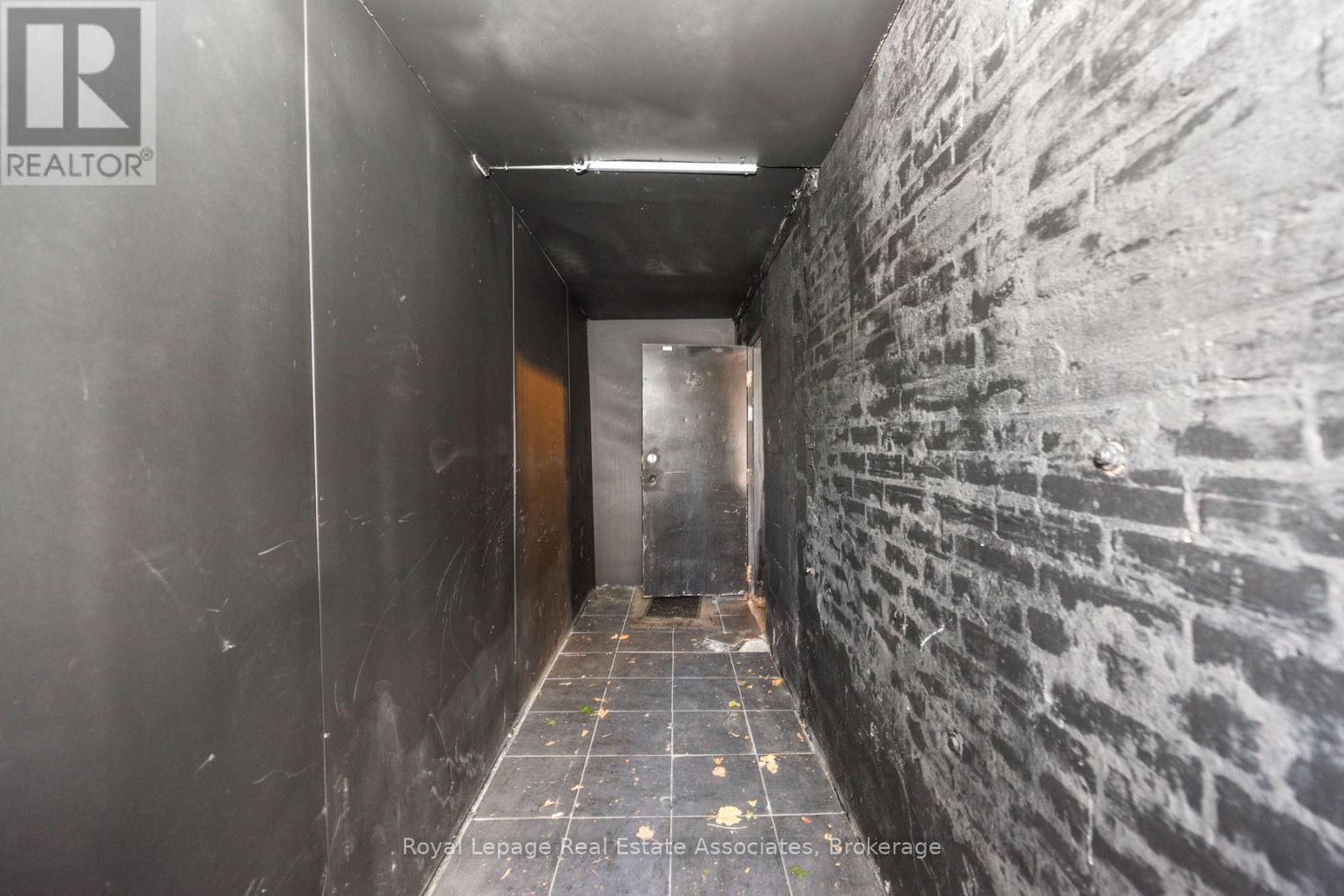 81 Elm Grove Avenue, Toronto, ON