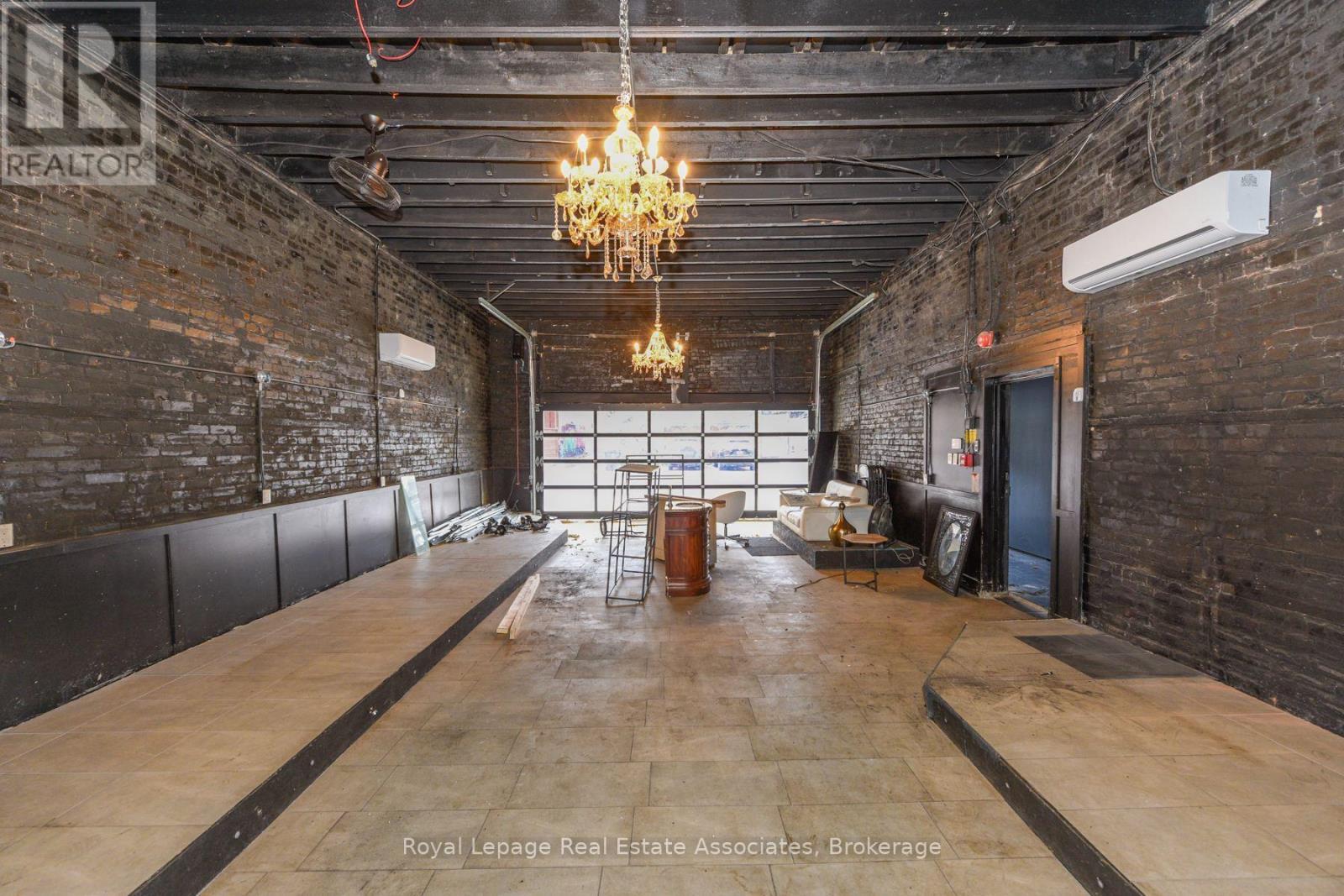 81 Elm Grove Avenue, Toronto, ON