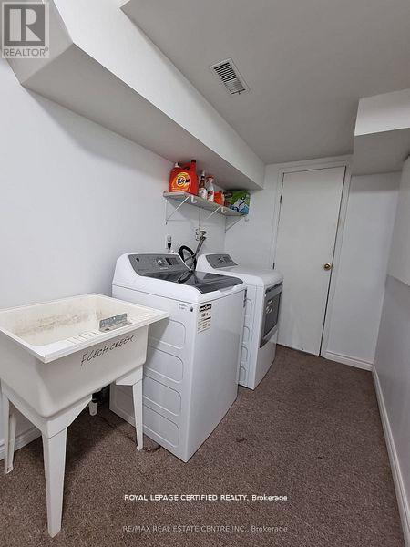 Upper - 6 Rotunda Street, Brampton, ON - Indoor Photo Showing Laundry Room
