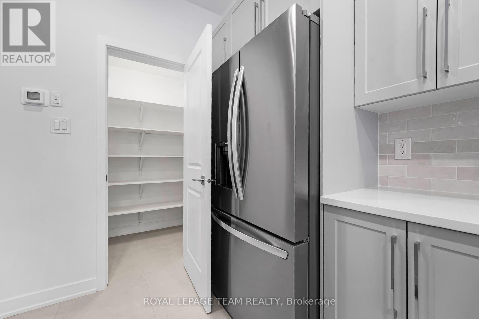 134 Sencha Terrace, Ottawa, ON - Indoor