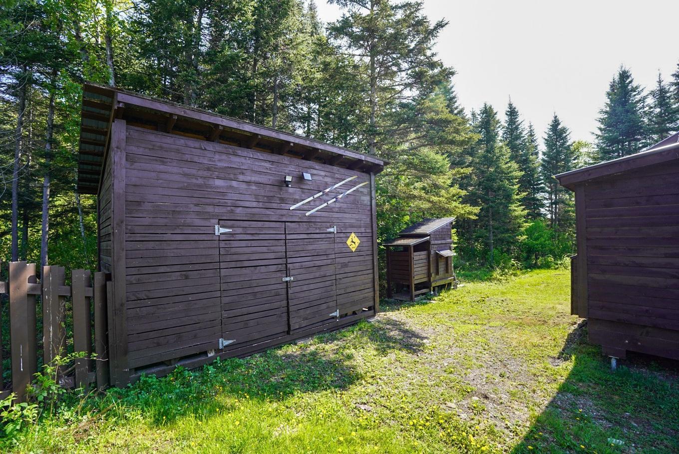 Rangement - 1 Ch. St-Antoine, New Richmond, QC - Outdoor