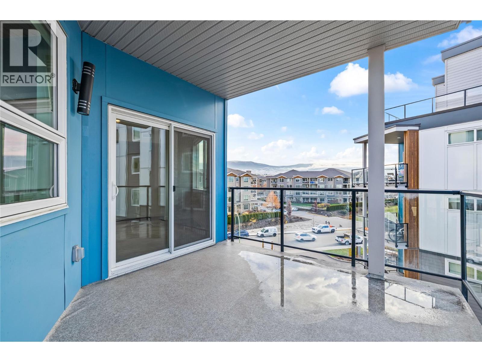 3638 Mission Springs Drive Unit# 406, Kelowna, BC - Outdoor With Exterior