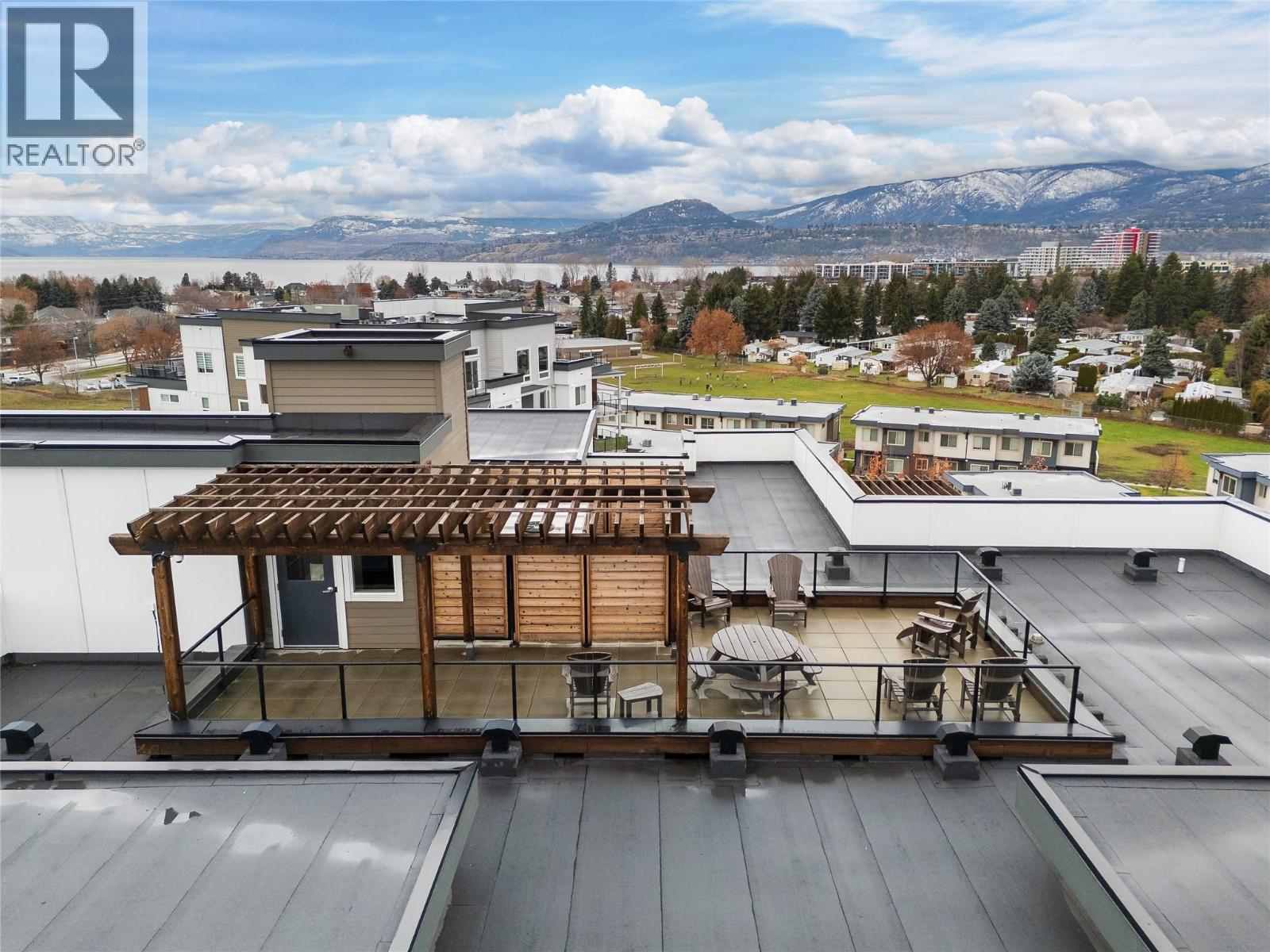 Rooftop Patio - 3638 Mission Springs Drive Unit# 406, Kelowna, BC - Outdoor With View