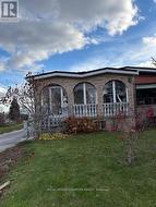1 BRADY CRESCENT Toronto, ON M3L 2B6