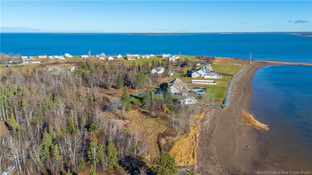 22 De La Pointe Lane, Pointe-Brûlée, NB