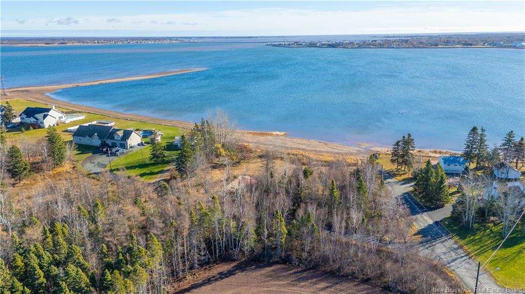 22 De La Pointe Lane, Pointe-Brûlée, NB