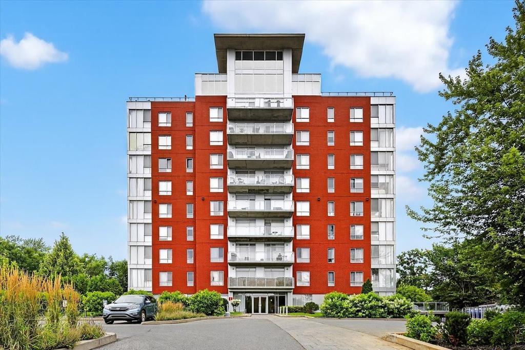 Façade - 306-14399 Boul. Gouin O., Montréal (Pierrefonds-Roxboro), QC - Outdoor With Balcony With Facade