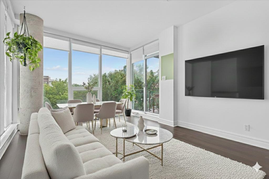 Salon - 306-14399 Boul. Gouin O., Montréal (Pierrefonds-Roxboro), QC - Indoor Photo Showing Living Room