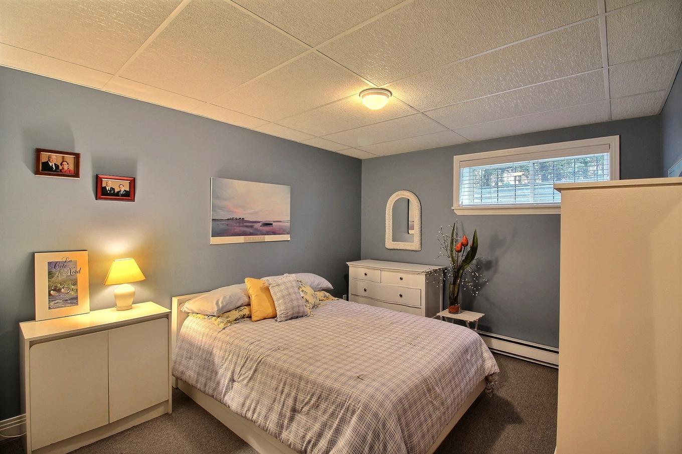 Chambre à coucher - 55 Rue Pierre-Bouliane, La Malbaie, QC - Indoor Photo Showing Bedroom