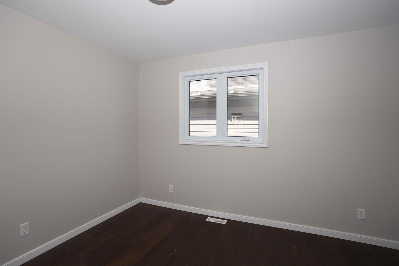 449 Longbow Street, Thunder Bay, ON - Indoor Photo Showing Other Room