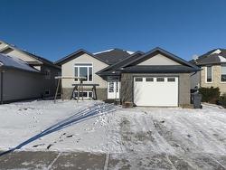 449 Longbow Street Thunder Bay, ON P7G 0A9