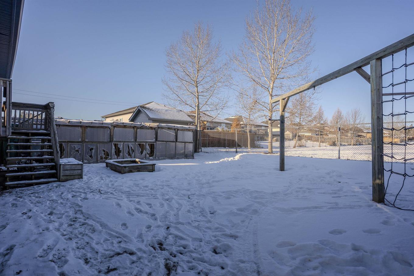 449 Longbow Street, Thunder Bay, ON - Outdoor