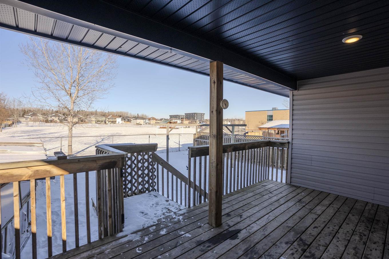 449 Longbow Street, Thunder Bay, ON - Outdoor With Deck Patio Veranda With Exterior