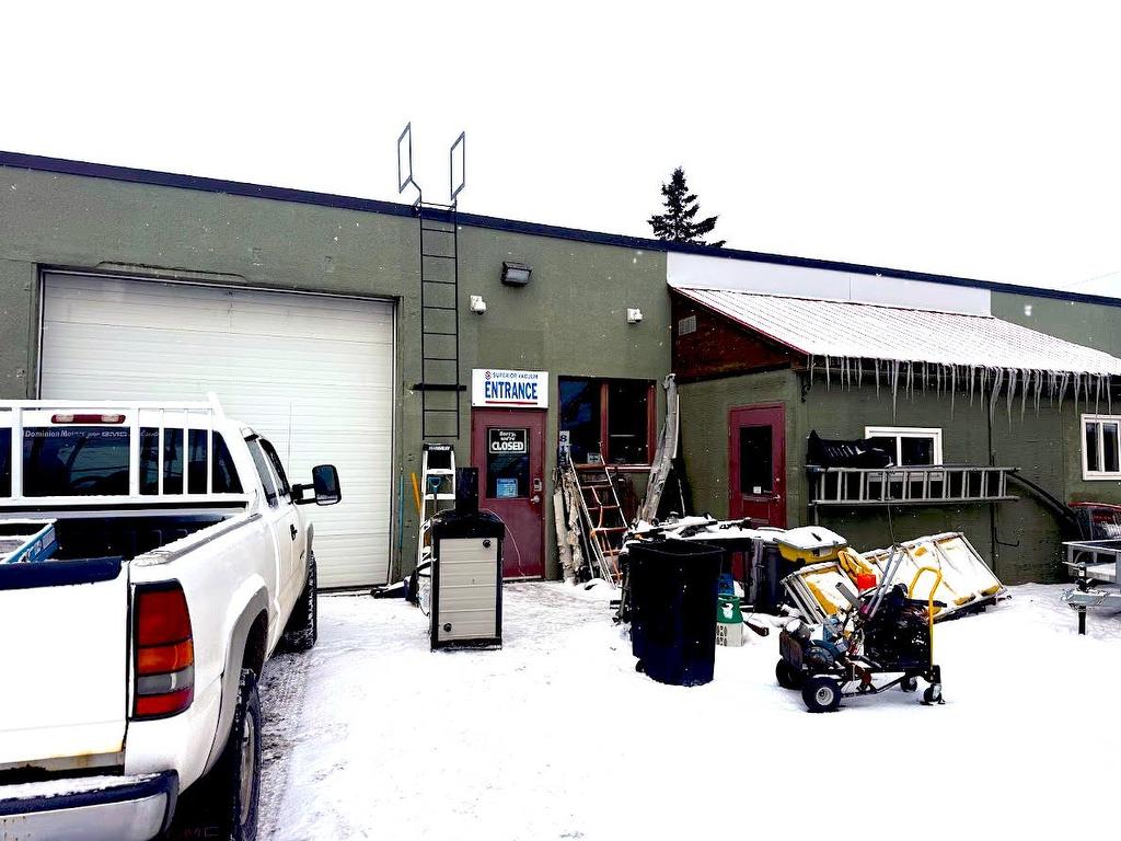 B 815 Simpson Street, Thunder Bay, ON