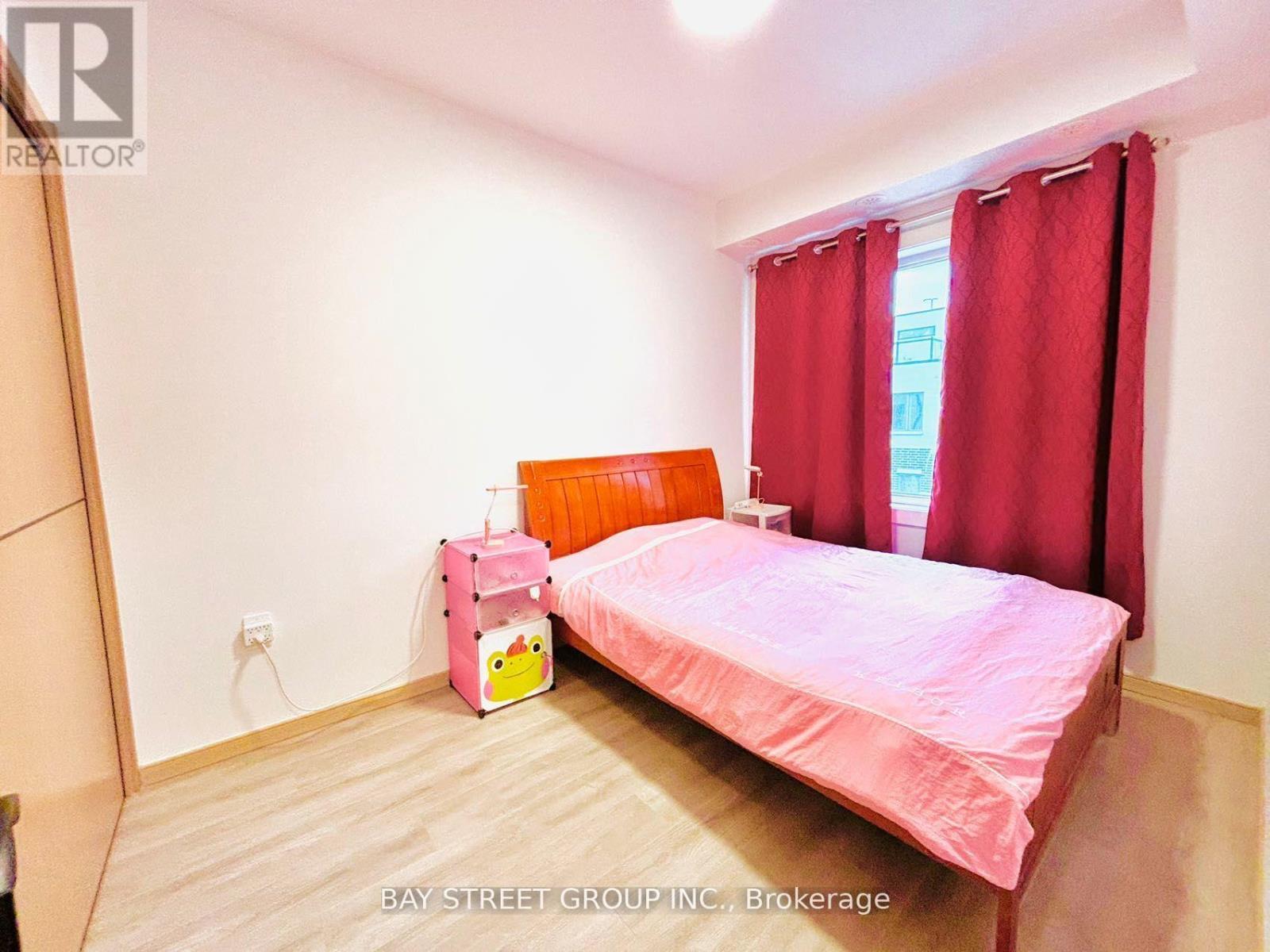 308 - 3427 Sheppard Avenue E, Toronto, ON - Indoor Photo Showing Bedroom