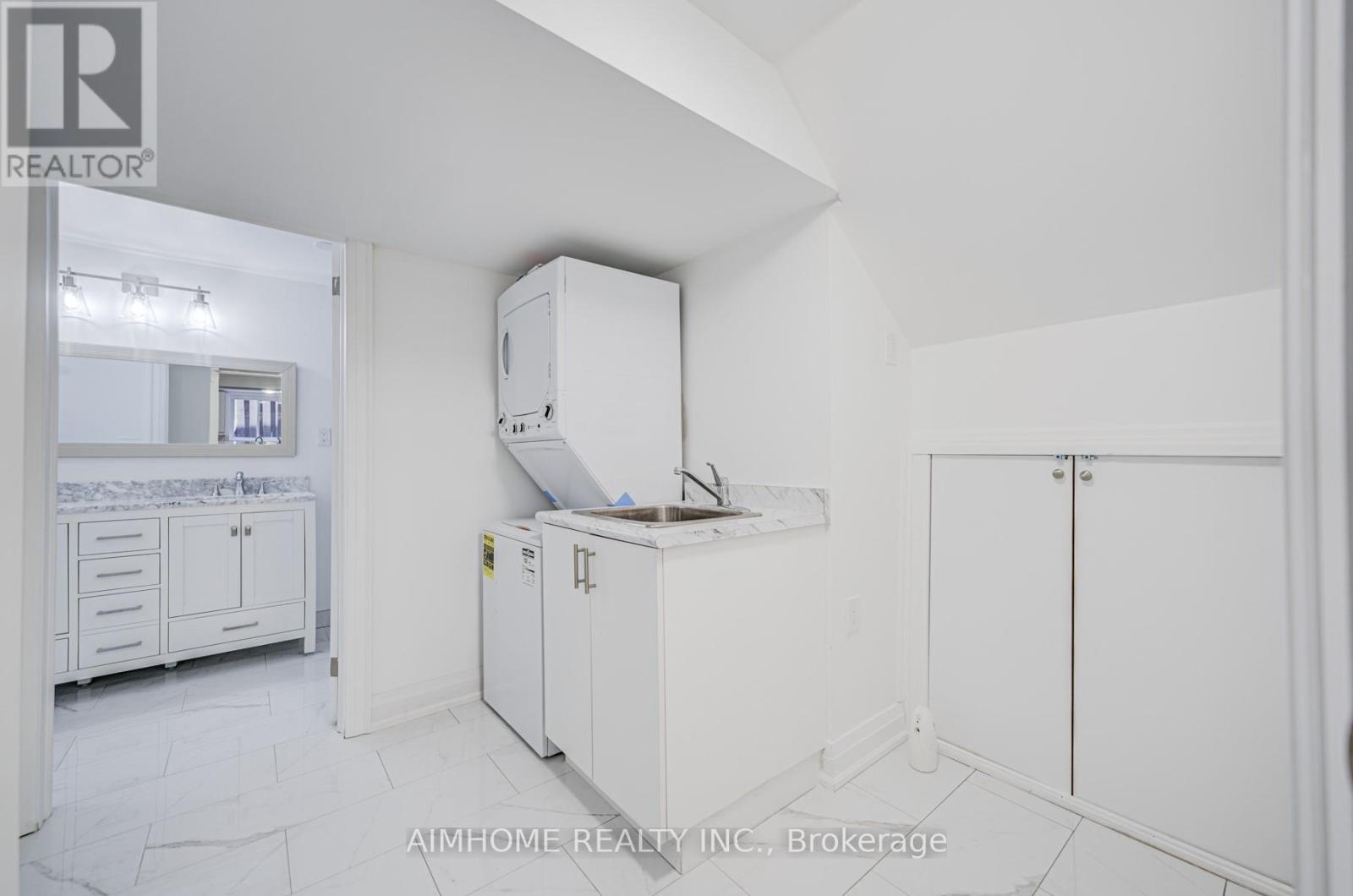 Lower - 2575 Benedet Drive N, Mississauga, ON