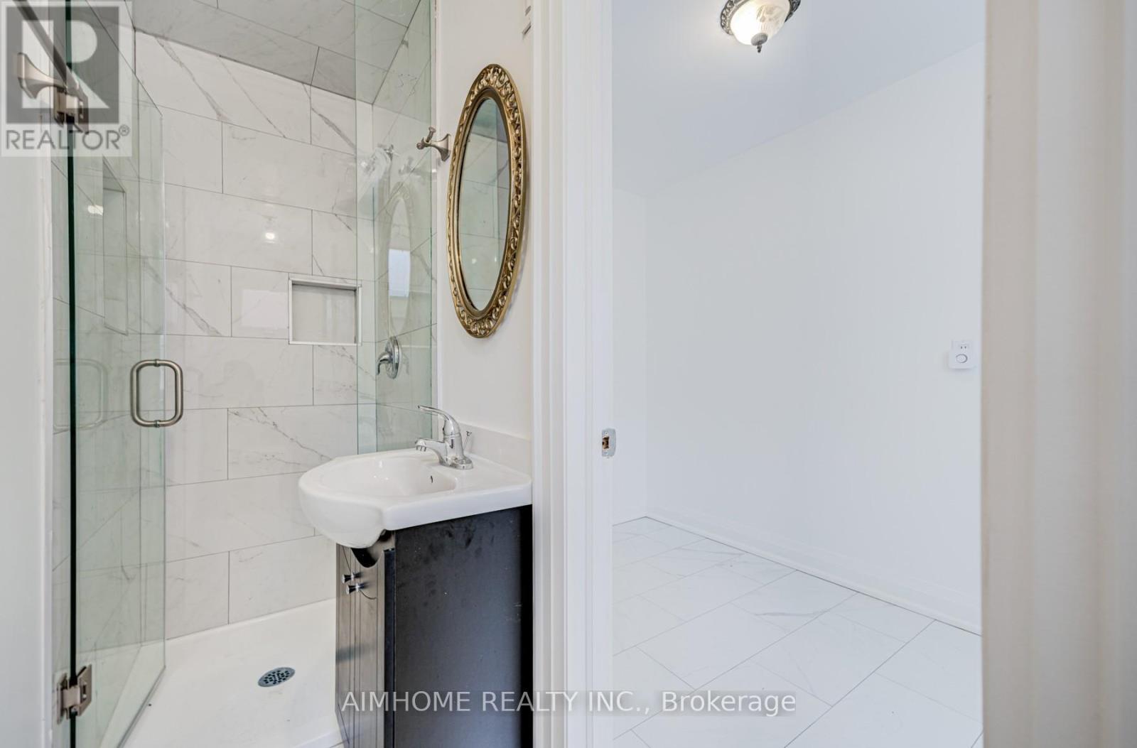 Lower - 2575 Benedet Drive N, Mississauga, ON