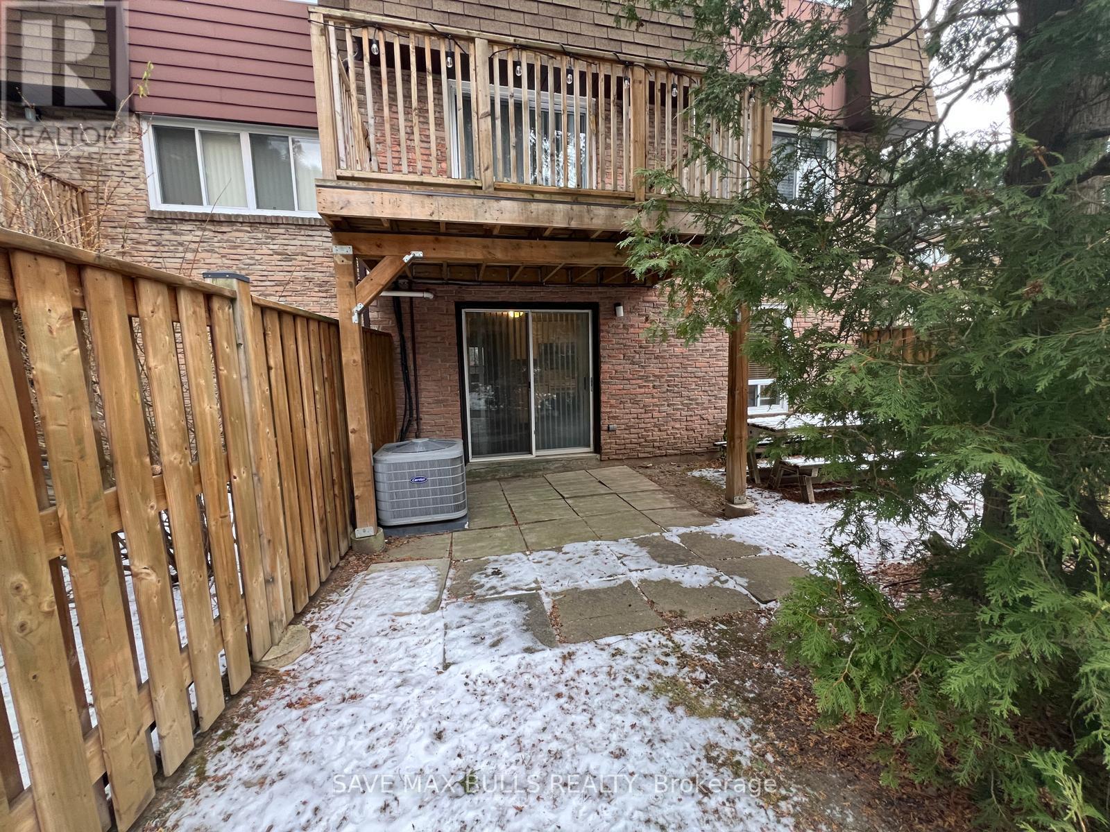 28 (Basement Studio) - 7030 Copenhagen Road, Mississauga, ON - Outdoor