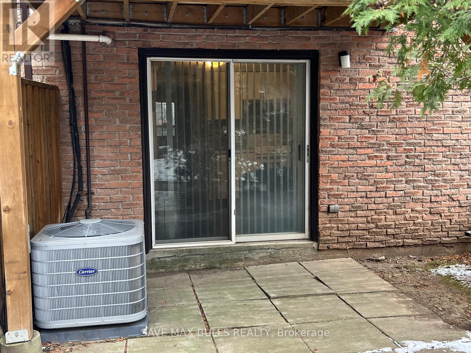 28 (Basement Studio) - 7030 Copenhagen Road, Mississauga, ON - Outdoor