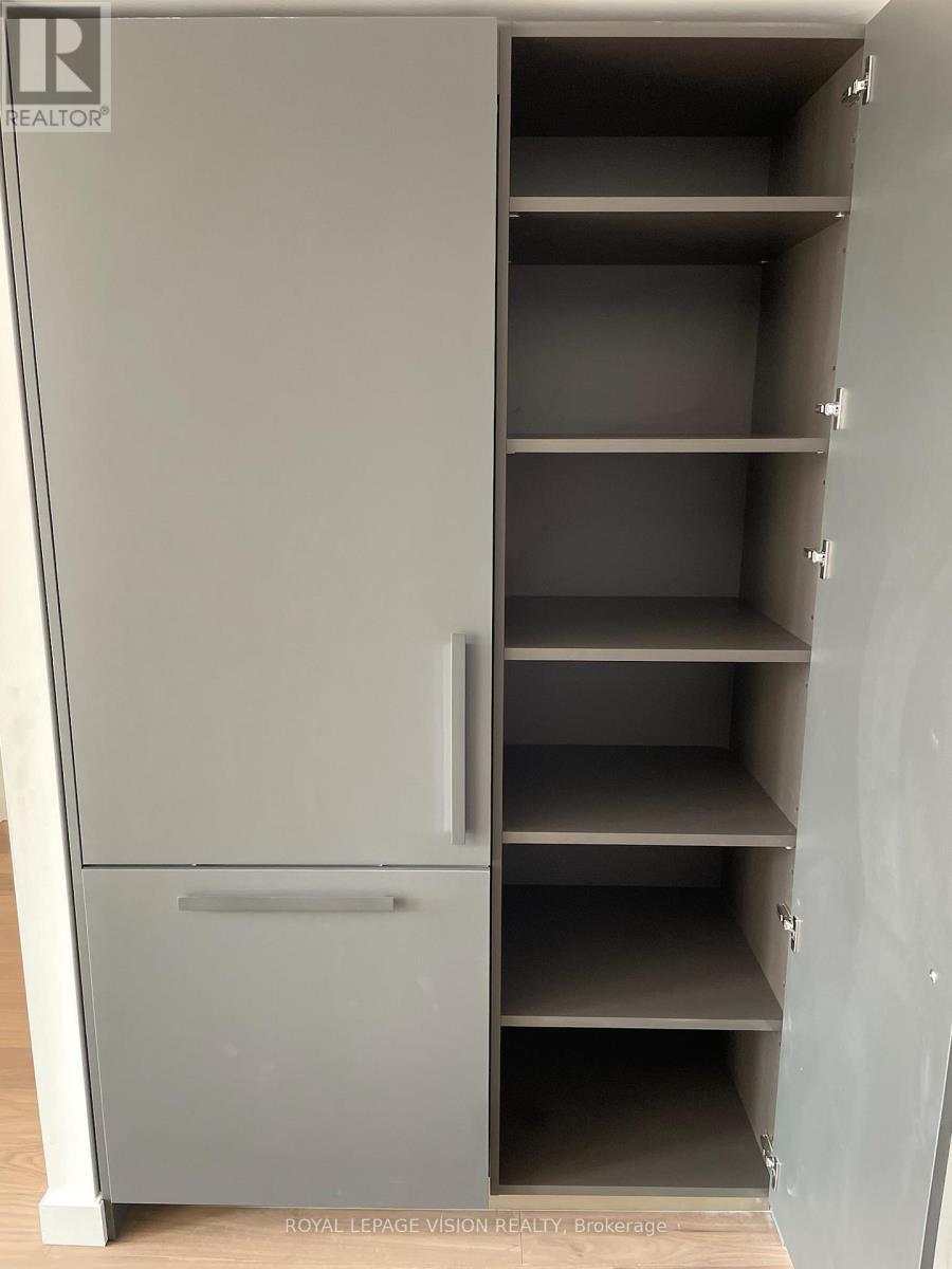 504 - 50 Scollard Street, Toronto, ON - Indoor Photo Showing Other Room