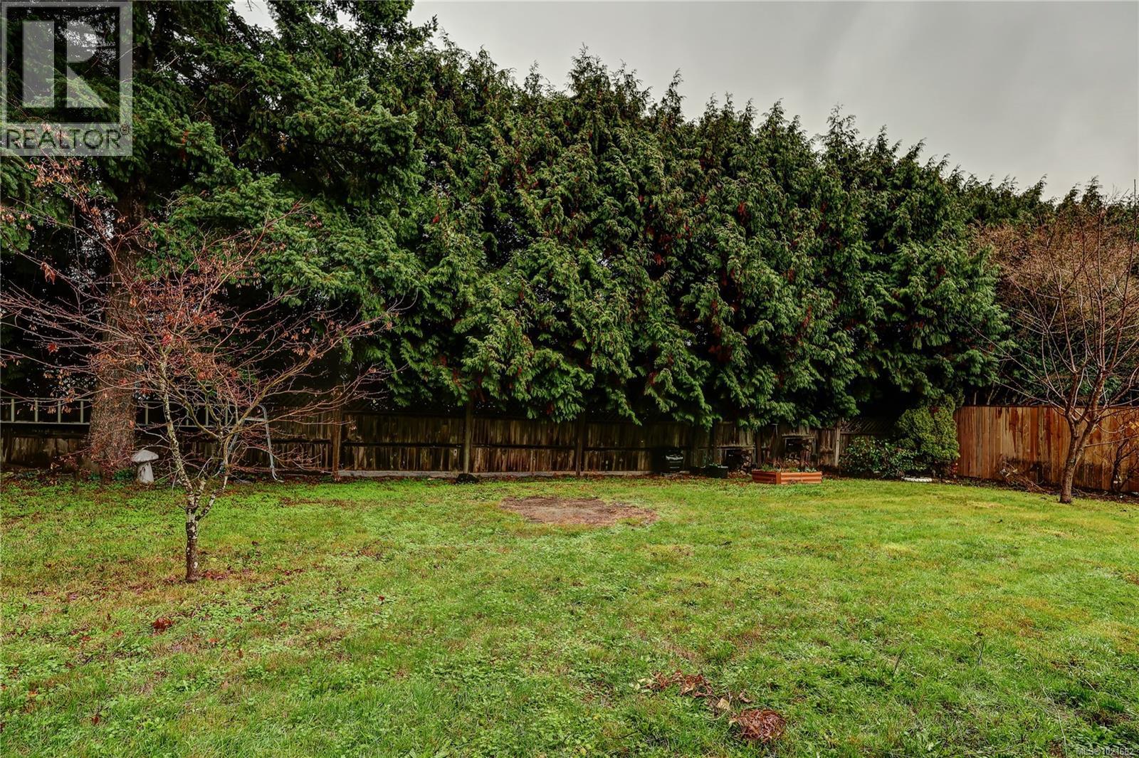 118 Chantrells Pl, Nanaimo, BC - Outdoor