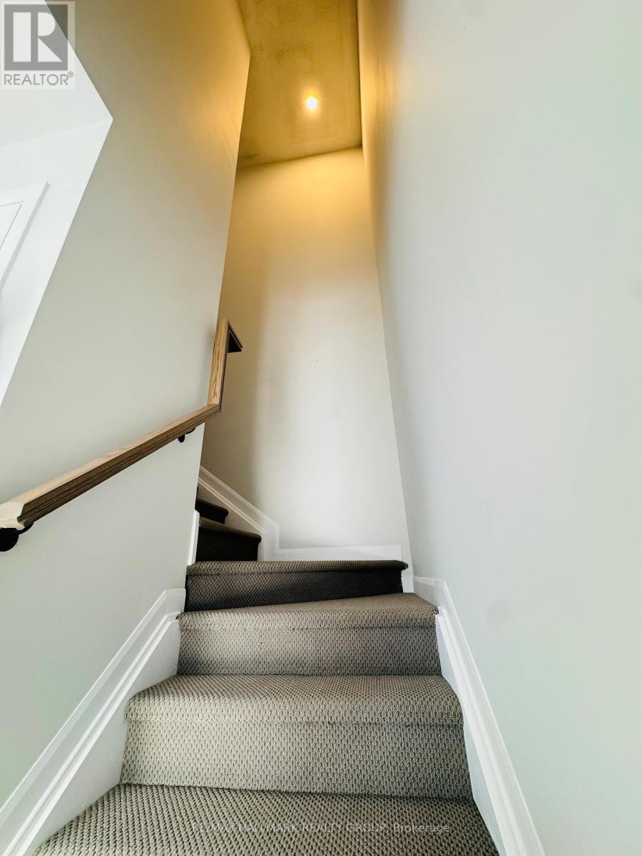 26 - 401 Glenroy Gilbert Drive, Ottawa, ON - Indoor Photo Showing Other Room