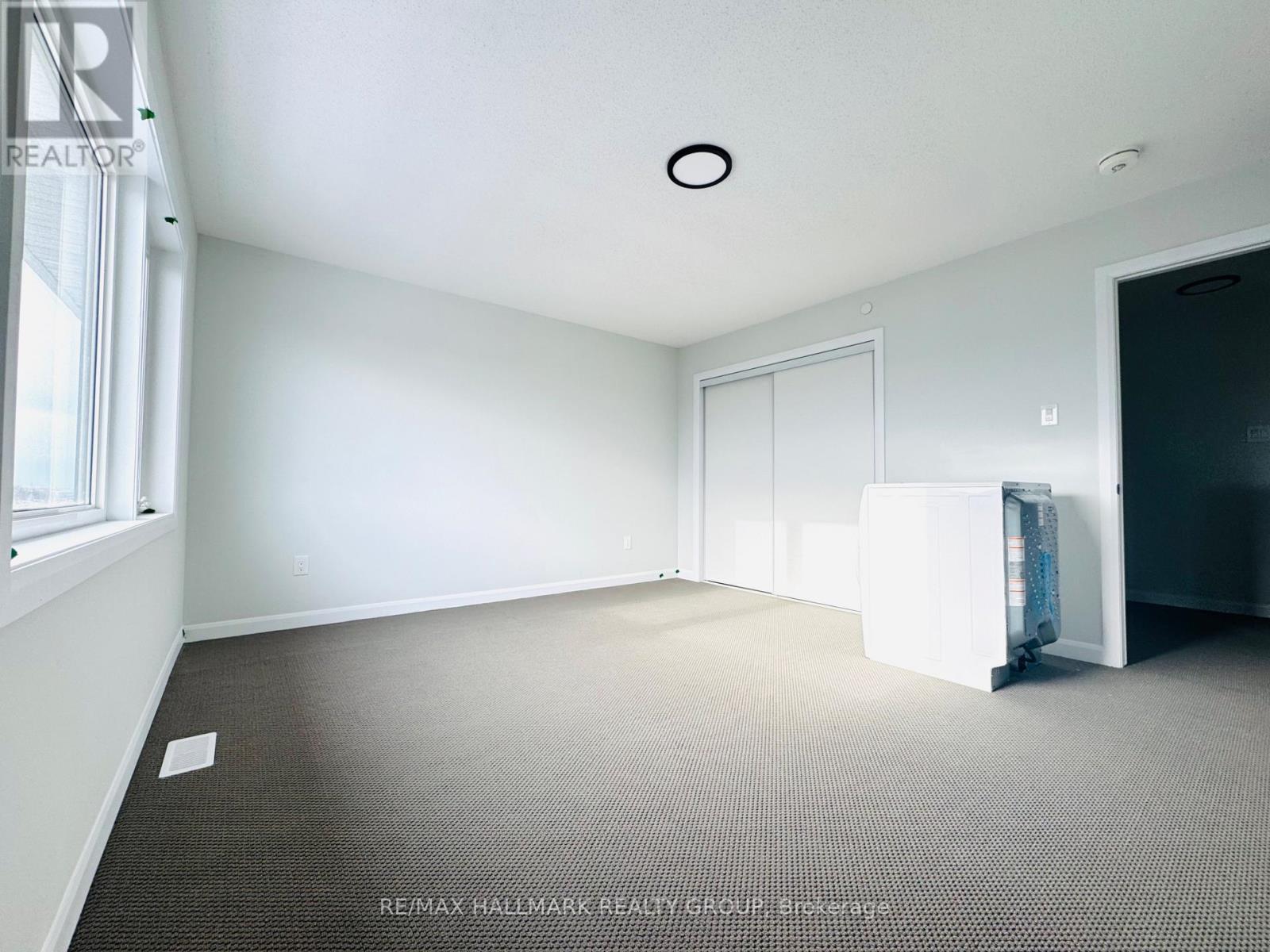 26 - 401 Glenroy Gilbert Drive, Ottawa, ON - Indoor Photo Showing Other Room