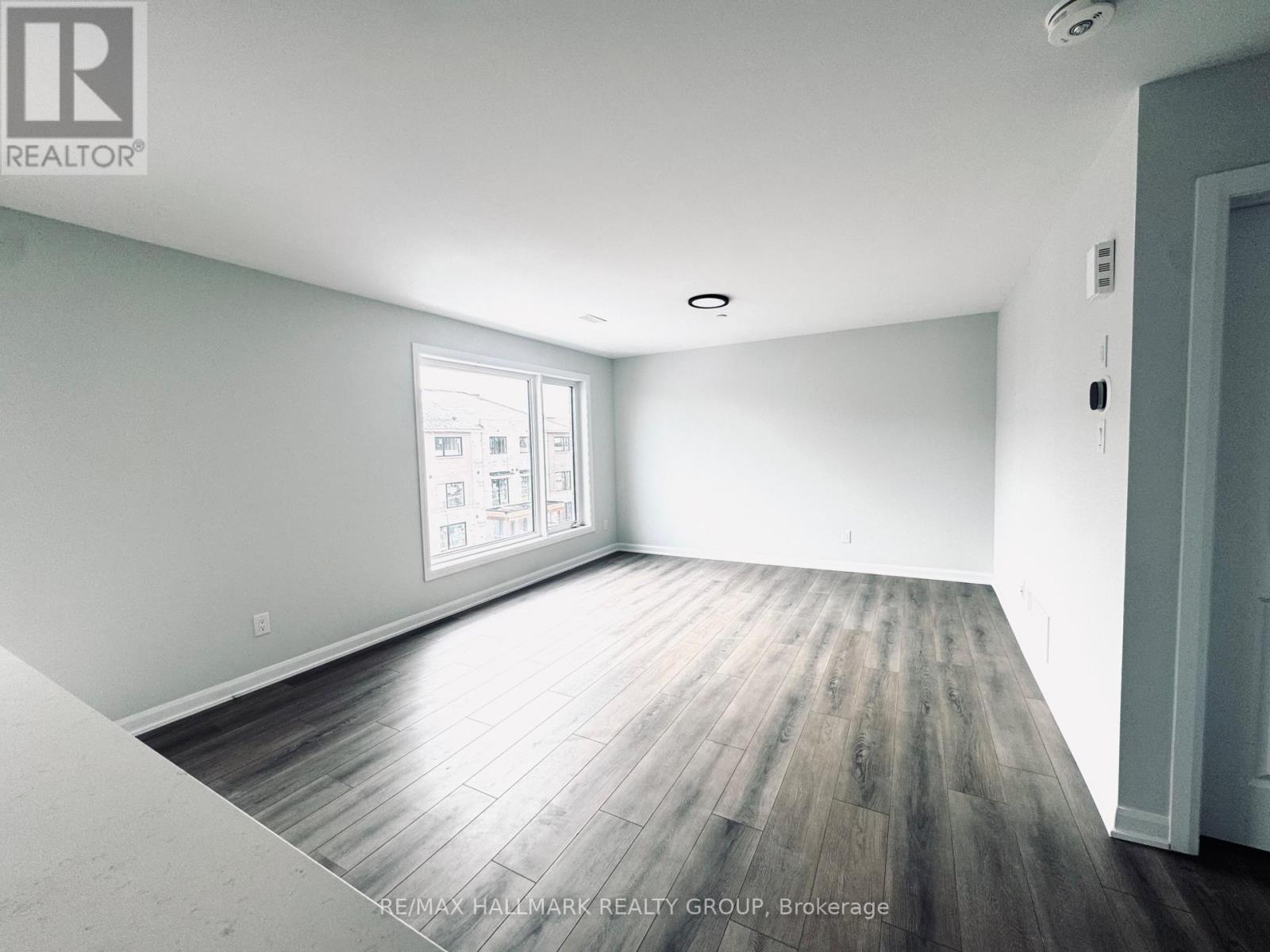 26 - 401 Glenroy Gilbert Drive, Ottawa, ON - Indoor Photo Showing Other Room