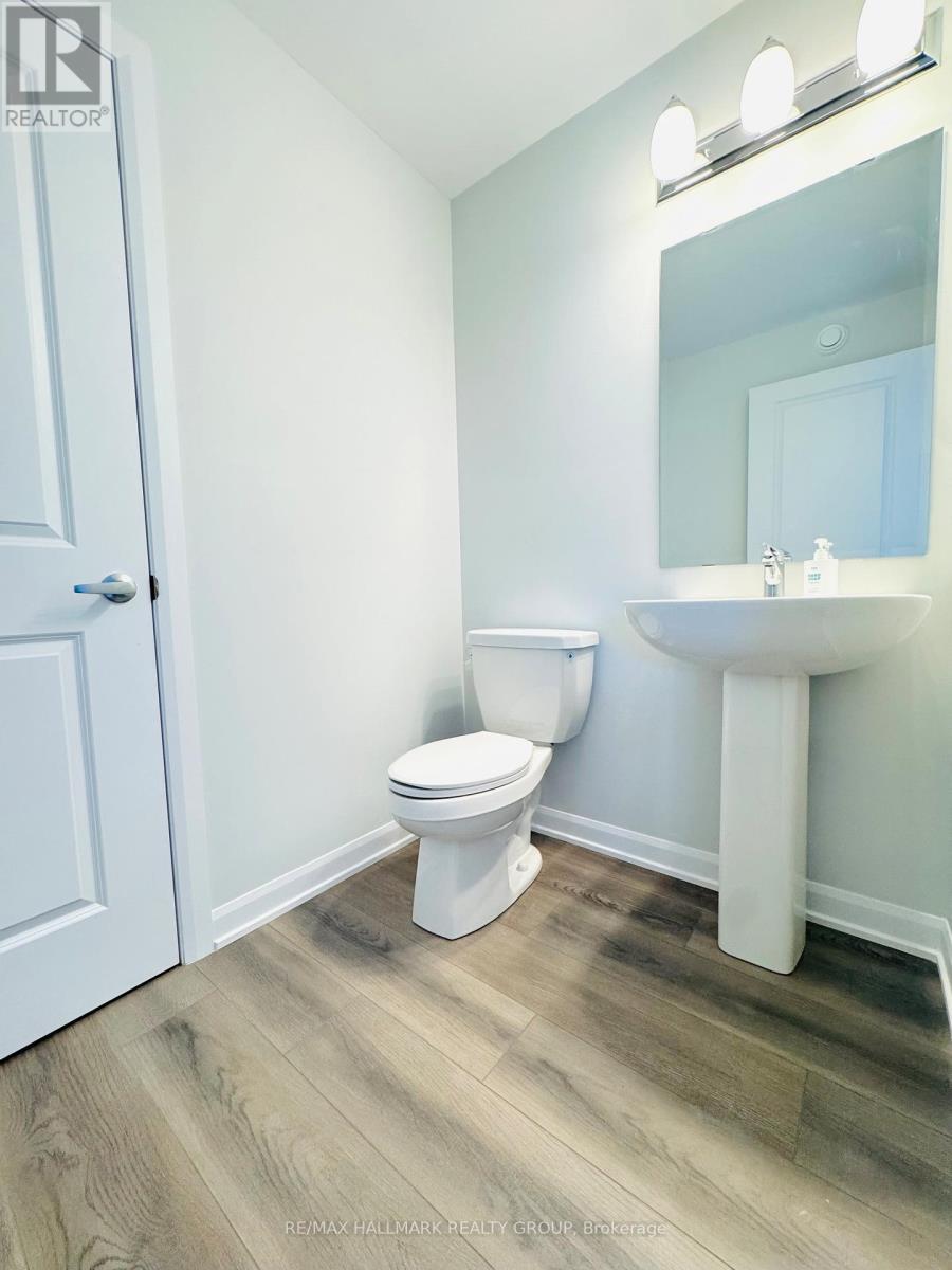 26 - 401 Glenroy Gilbert Drive, Ottawa, ON - Indoor Photo Showing Bathroom