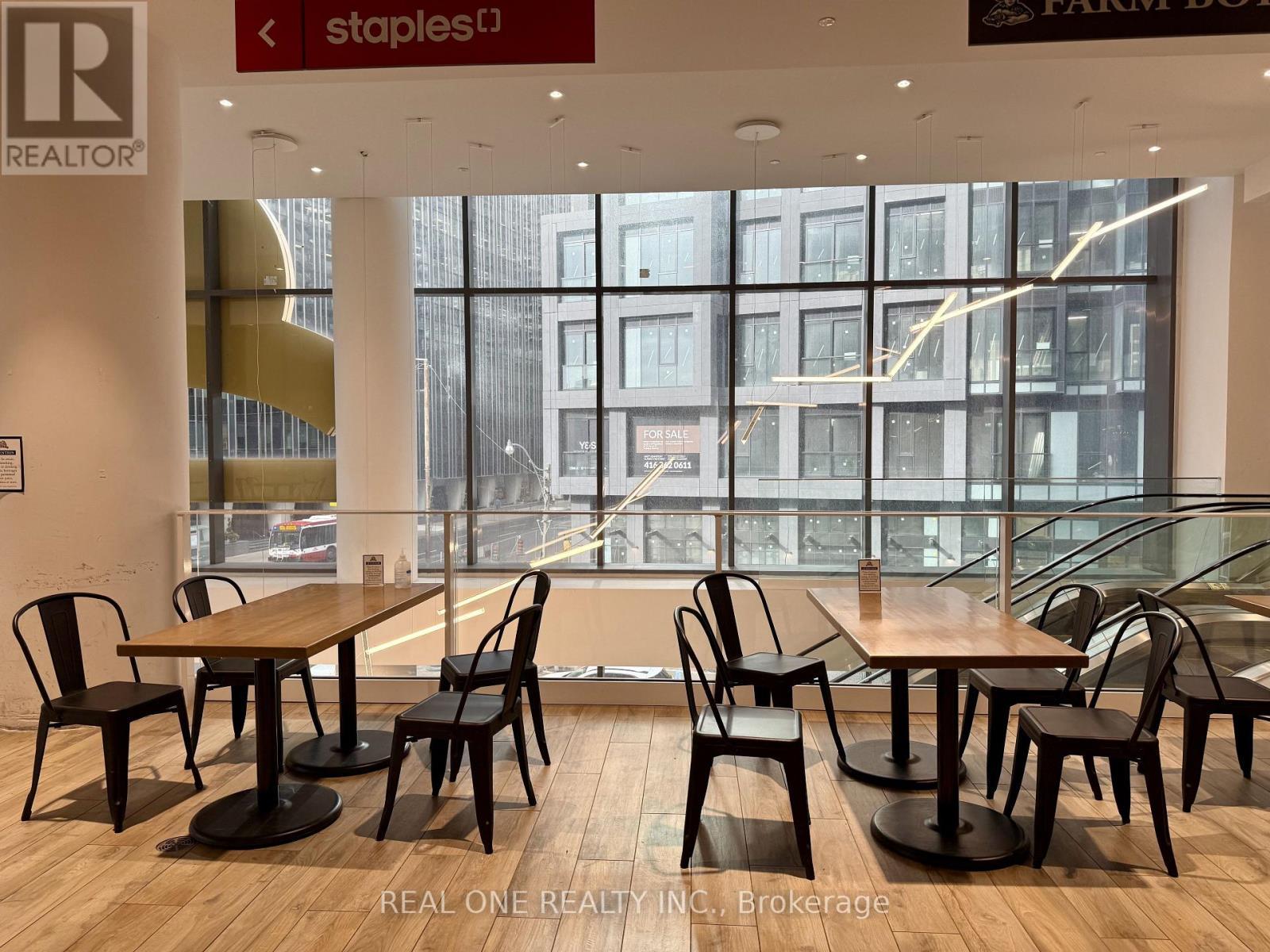 1711 - 20 Soudan Avenue, Toronto, ON - Indoor