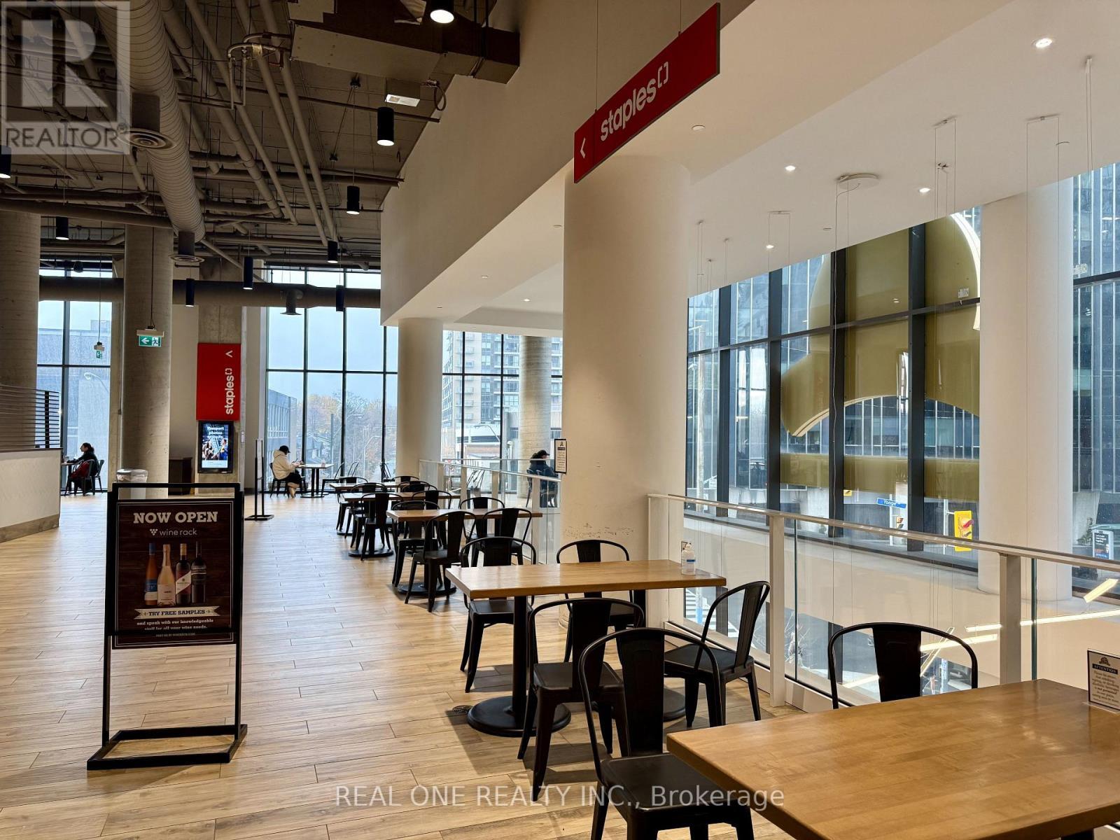 1711 - 20 Soudan Avenue, Toronto, ON - Indoor Photo Showing Other Room