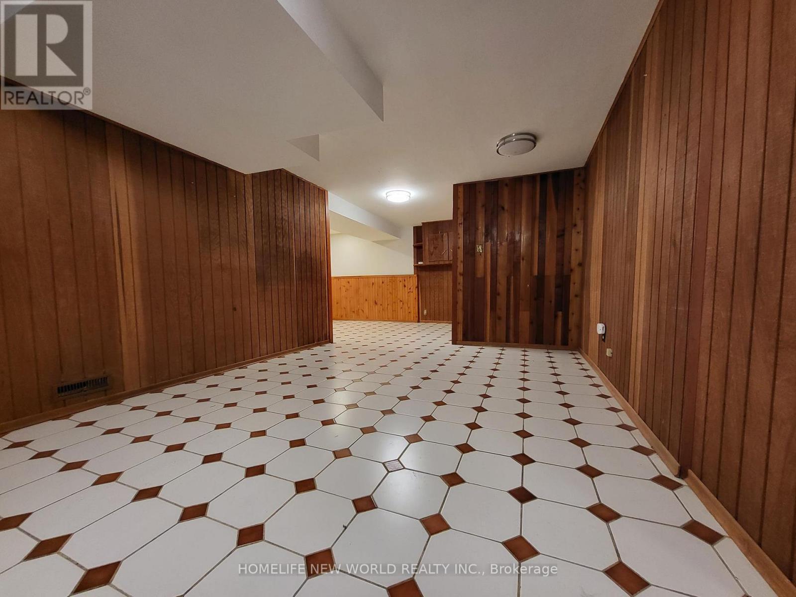 Basement - 118 Cartier Crescent, Richmond Hill, ON - Indoor Photo Showing Other Room