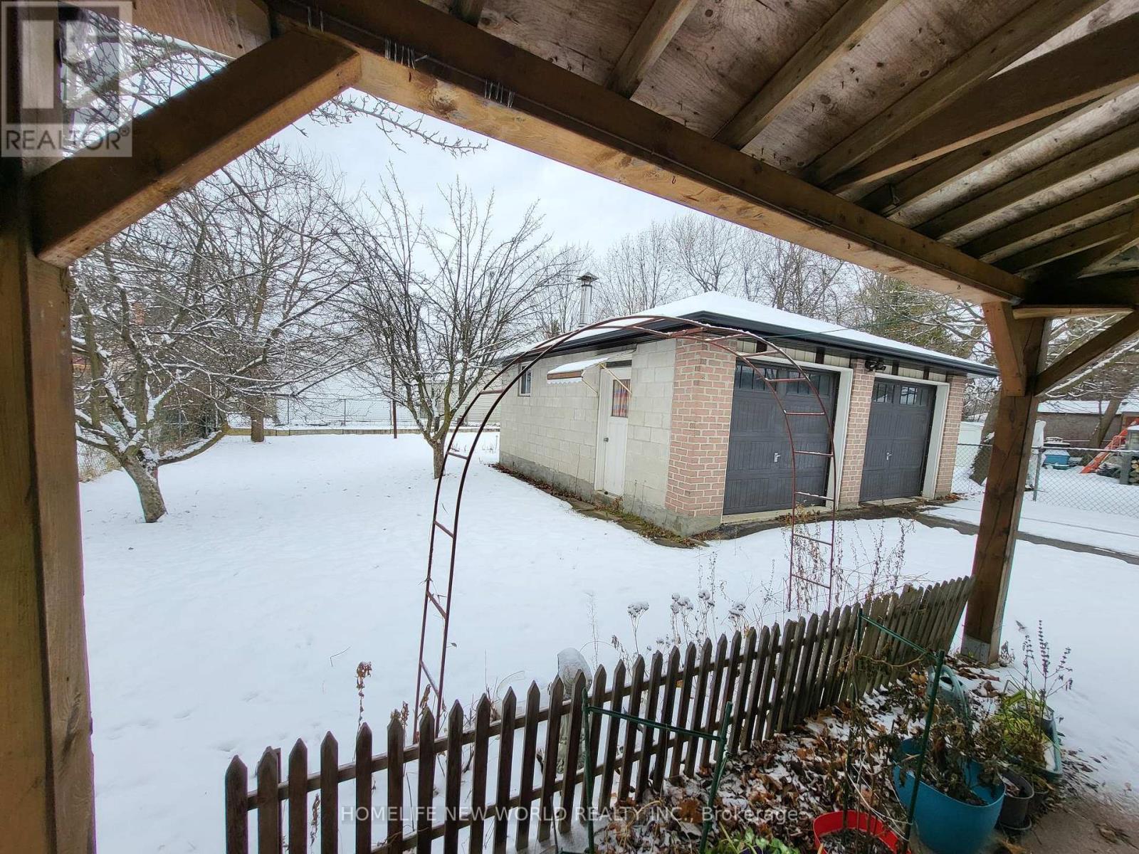 Basement - 118 Cartier Crescent, Richmond Hill, ON - Outdoor With Exterior