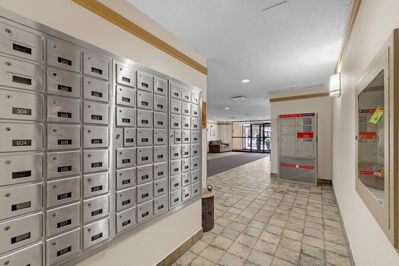 Autre - 704-7150 Av. M.-B.-Jodoin, Montréal (Anjou), QC - Indoor Photo Showing Other Room