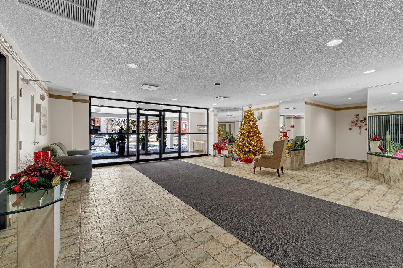 Autre - 704-7150 Av. M.-B.-Jodoin, Montréal (Anjou), QC - Indoor Photo Showing Other Room