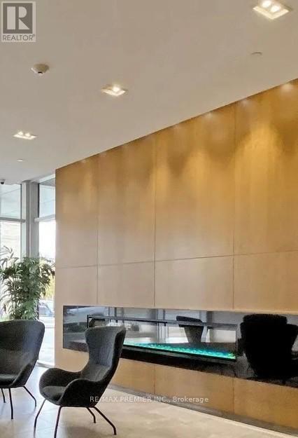1404 - 2800 Keele Street, Toronto, ON - Indoor