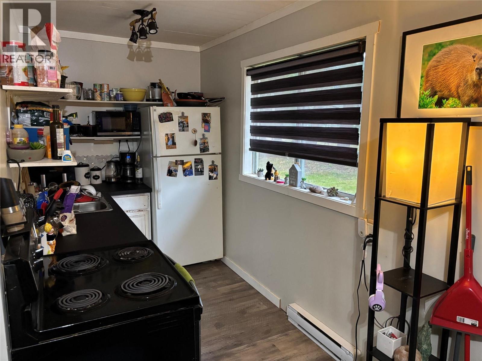 1233 Tunney Avenue, Sicamous, BC - Indoor Photo Showing Other Room