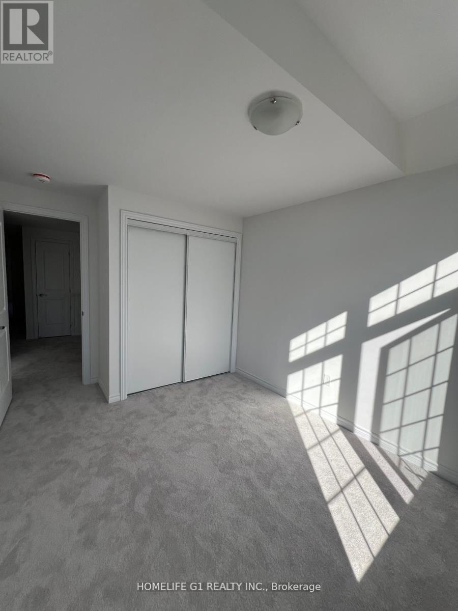 55 Brown Street, Erin, ON - Indoor Photo Showing Other Room